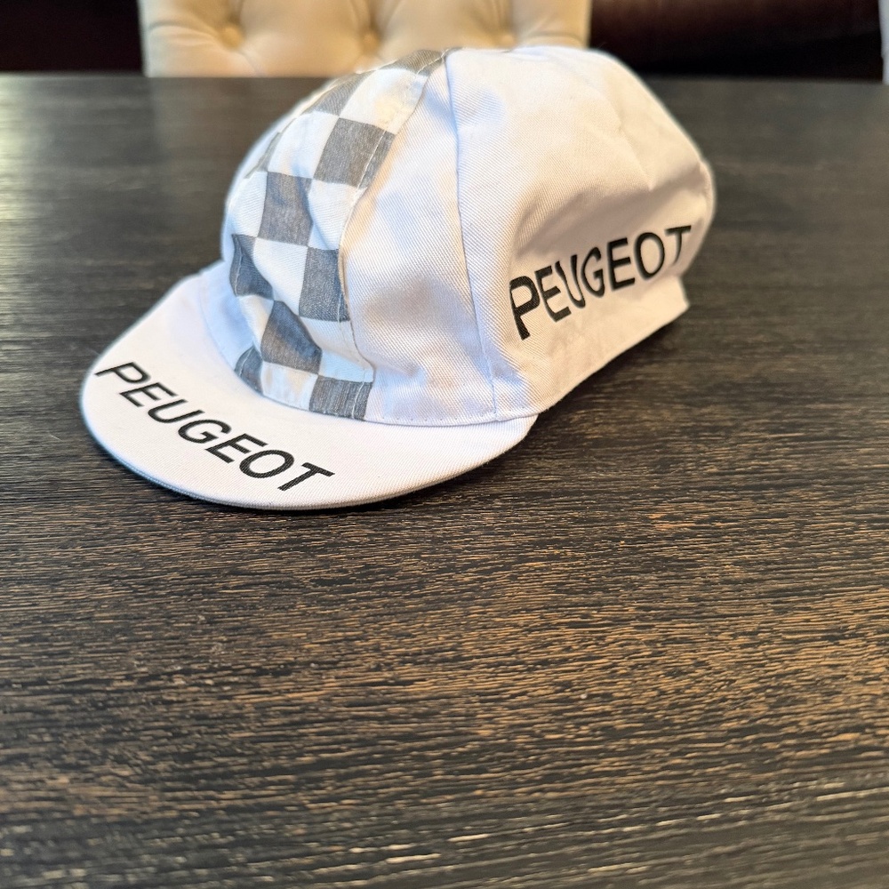 Men's Peugeot White Cycling Cap.
